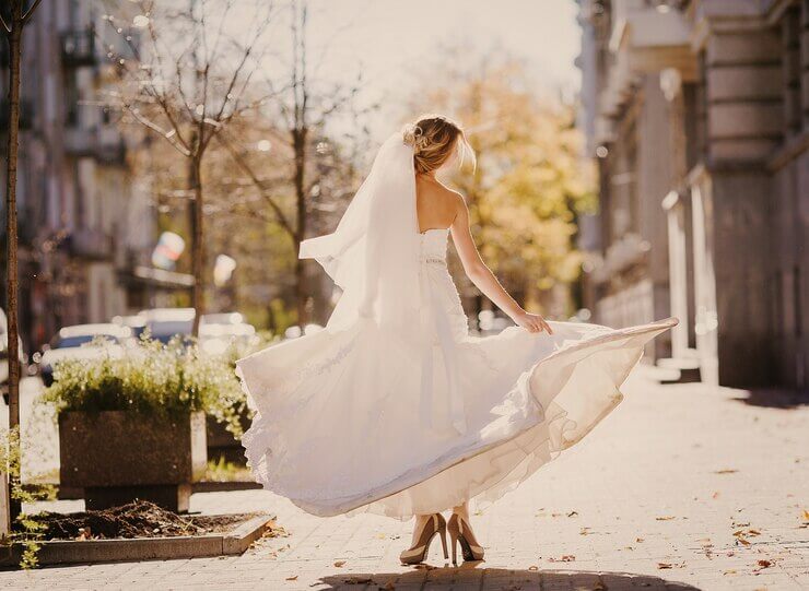 Dicas e segredos para selecionar o look perfeito para o casamento | Calce Leve
